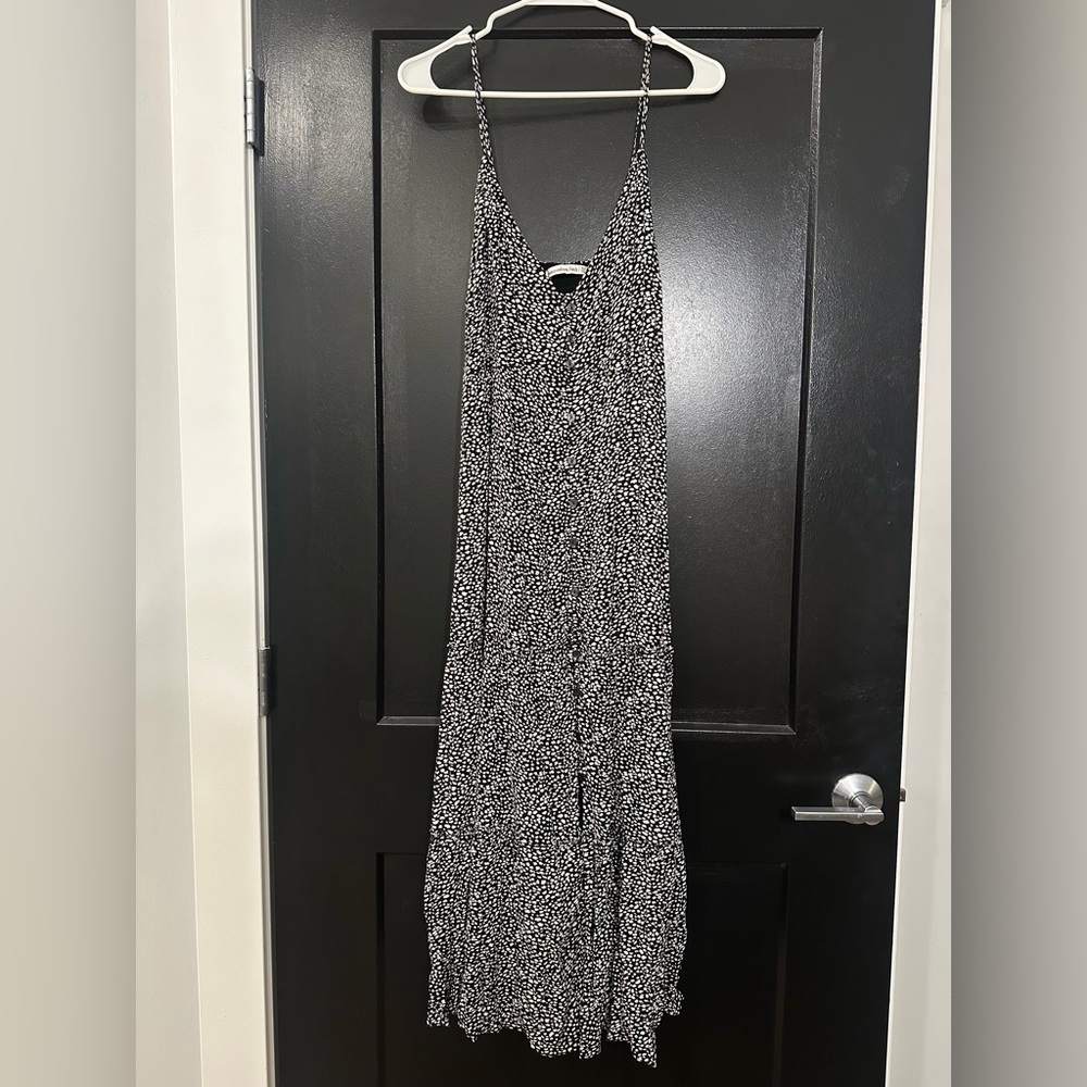 Abercrombie & Fitch Black and White Maxi Dress
